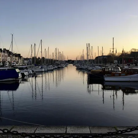 A Deux Pas Du Port Casa vacanze *
